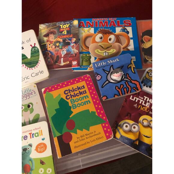 Kids book bundle - Picture 4 of 5